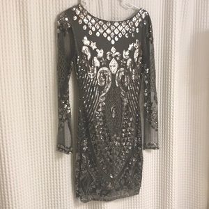 Beautiful holiday dress!